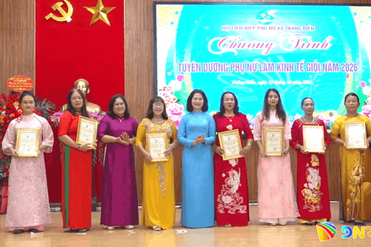 Hội Liên hiệp Phụ nữ xã Thăng Điền tuyên dương 14 phụ nữ làm kinh tế giỏi