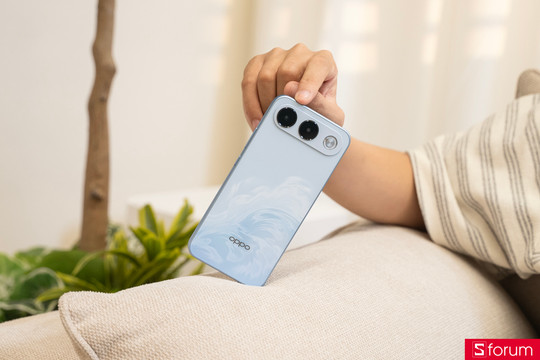 Chi tiết cấu hình OPPO A7 Pro 5G: Pin 8.000 mAh cùng khả năng chống nước IP69K ấn tượng