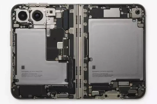 Công nghệ tản nhiệt xuyên bản lề trên iPhone Duo giúp hóa giải triệt để bài toán quá nhiệt