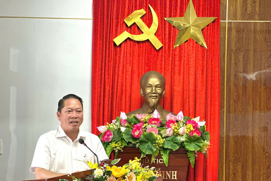 Phường An Hải trao tặng 212 thẻ bảo hiểm y tế cho học sinh khó khăn