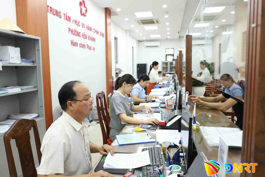 Chính sách hỗ trợ thiết thực cho người làm việc tại trung tâm phục vụ hành chính công