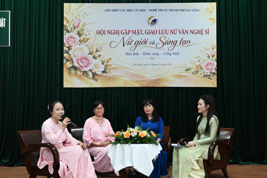 Gặp mặt, giao lưu nữ văn nghệ sĩ thành phố Đà Nẵng năm 2026
