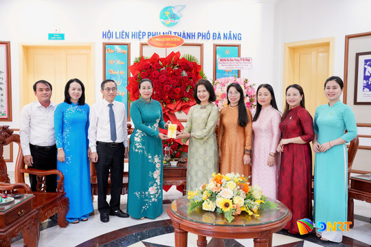 Phó Chủ tịch UBND thành phố Nguyễn Thị Anh Thi thăm Hội Liên hiệp Phụ nữ thành phố Đà Nẵng