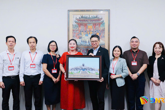 Da Nang College boosts workforce training ties with Japan