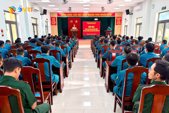 Huấn luyện chuyên ngành biên phòng cho Hải đội Dân quân thường trực