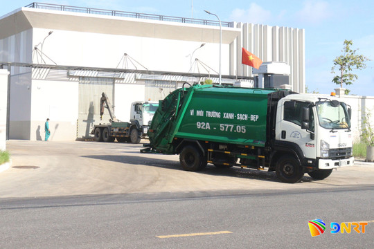 Sớm gỡ vướng thu gom, xử lý rác