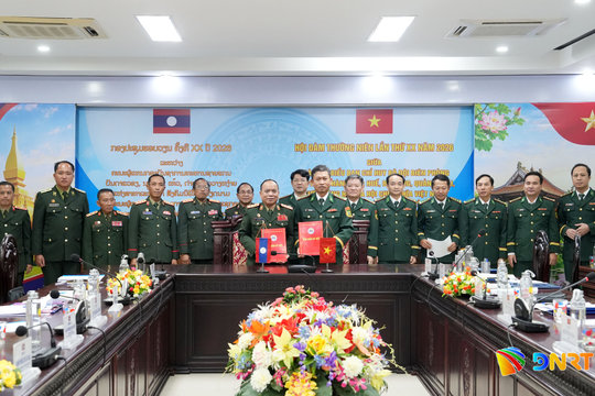 Bộ đội Biên phòng 3 địa phương Việt Nam hội đàm với Bộ Chỉ huy Quân sự tỉnh Sê Kông (Lào)