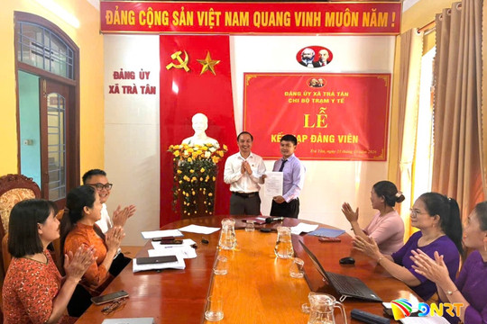 Xã Trà Tân vượt chỉ tiêu kết nạp đảng viên năm 2026