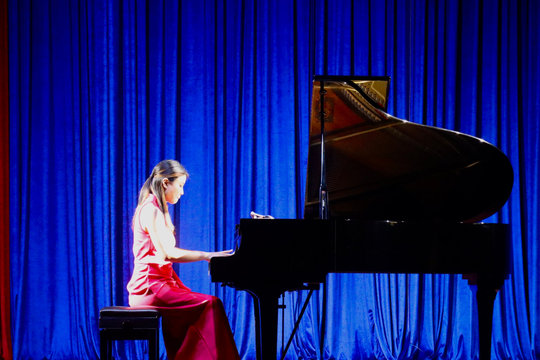 Vietnam - Japan Friendship Piano Concert held in Da Nang’s Hoi An