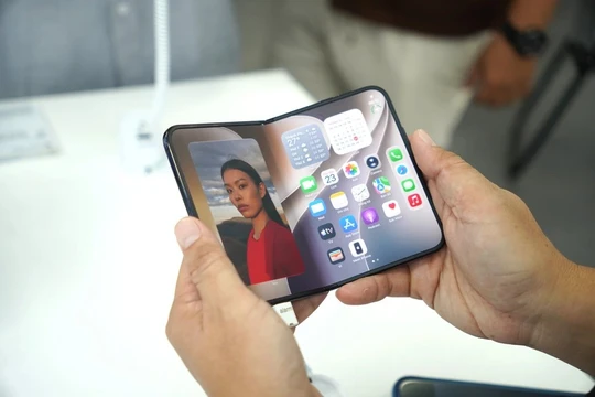Apple lên kế hoạch nâng cấp lớn cho iPhone Duo 3: Mở rộng màn hình 8 inch và camera tele
