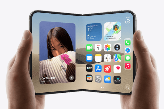 Apple chạm mốc vốn hóa 5.110 tỷ USD vượt Nvidia khi mở bán mẫu điện thoại gập iPhone Duo