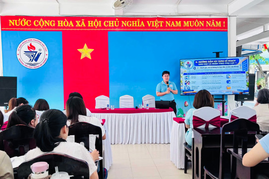 Đồng hành với học sinh, thanh niên khuyết tật