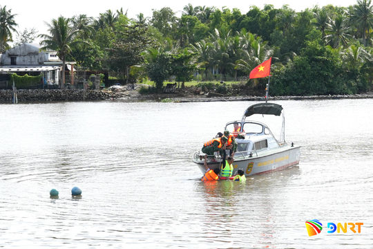 Tập huấn kỹ năng phòng, chống thiên tai và tìm kiếm cứu nạn