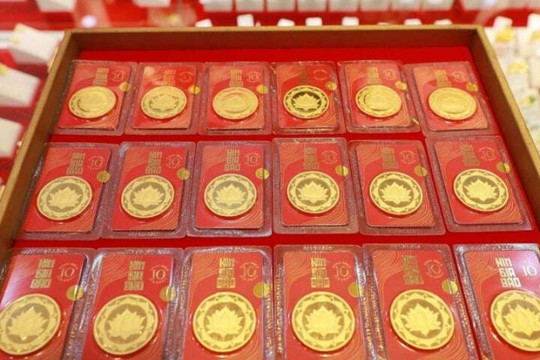 Giá vàng hôm nay 30/10/2026: SJC giảm về 138,4 - 141,4 triệu đồng/lượng