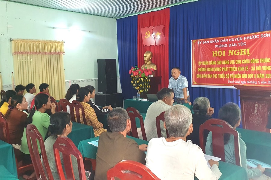 Tăng cường phổ biến, giáo dục pháp luật vùng đồng bào dân tộc thiểu số