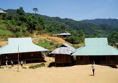 Sinh kế và con chữ