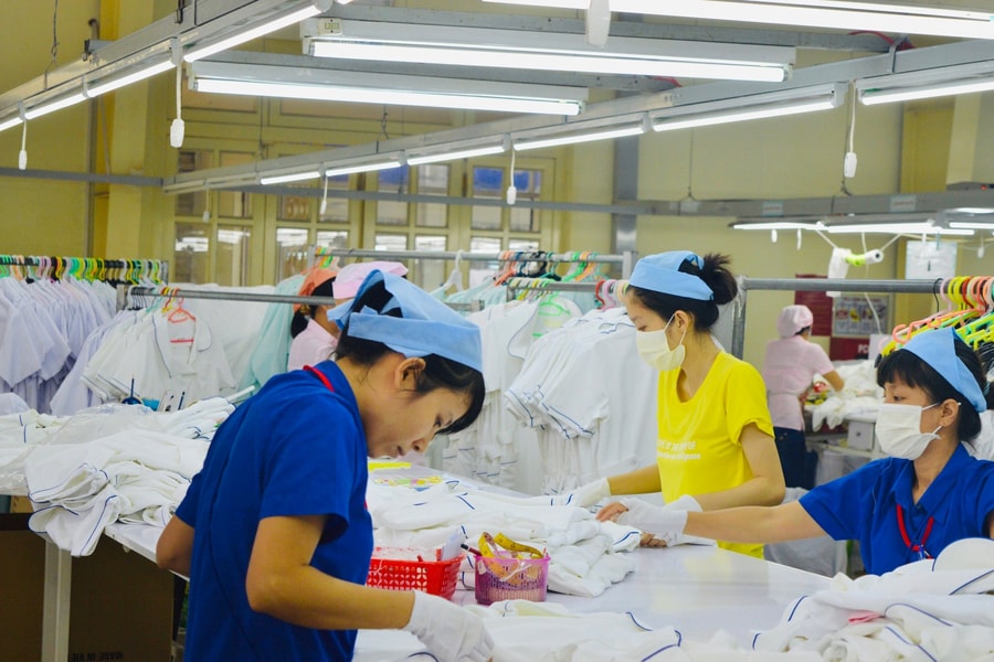 Doanh nghiệp bắt nhịp chuyển đổi xanh