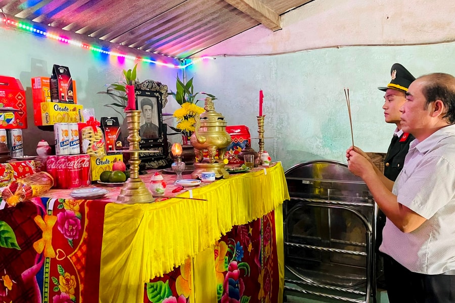 Tháng Chạp, hướng về cội nguồn...