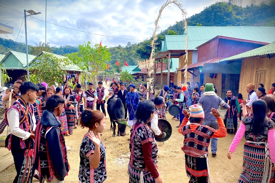 [Podcast] - Tết trong niềm vui hội làng