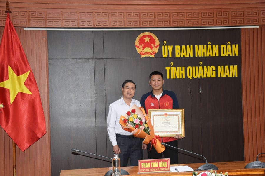 Quảng Nam vinh danh vận động viên Huỳnh Đỗ Đạt