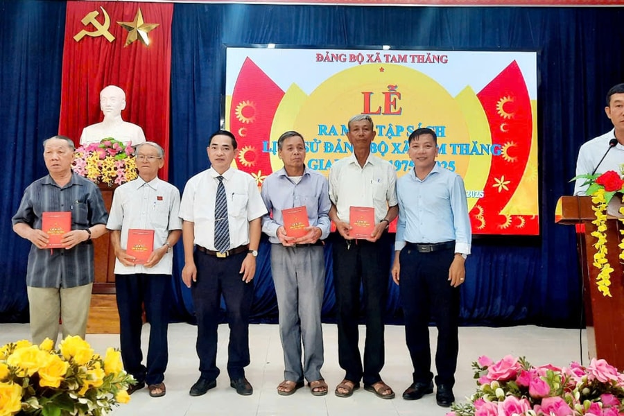 Ra mắt tập sách “Lịch sử Đảng bộ xã Tam Thăng giai đoạn 1975 – 2025”