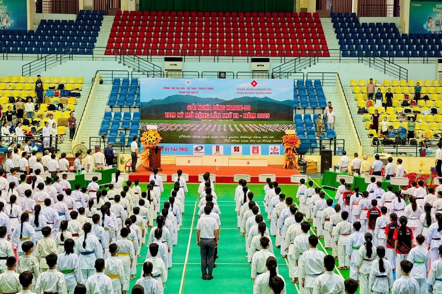 Câu lạc bộ Karate Tam Kỳ giành giải nhất toàn đoàn Giải Nghĩa Dũng Karate-do Tam Kỳ mở rộng lần thứ III