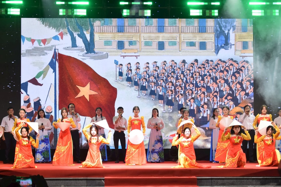 Hành trình kết nối - vươn xa