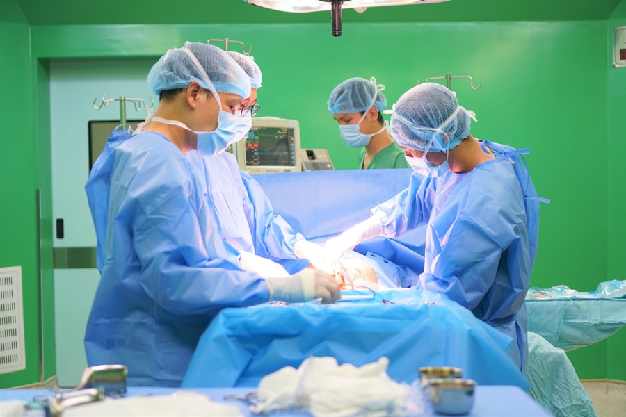 Phẫu thuật kép hiếm gặp: Mổ lấy thai 37 tuần kết hợp cắt ruột thừa viêm