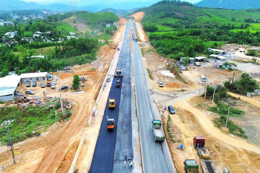 Đẩy nhanh bàn giao mặt bằng cao tốc Bắc – Nam đoạn qua Đà Nẵng, Quảng Ngãi trước 15/7