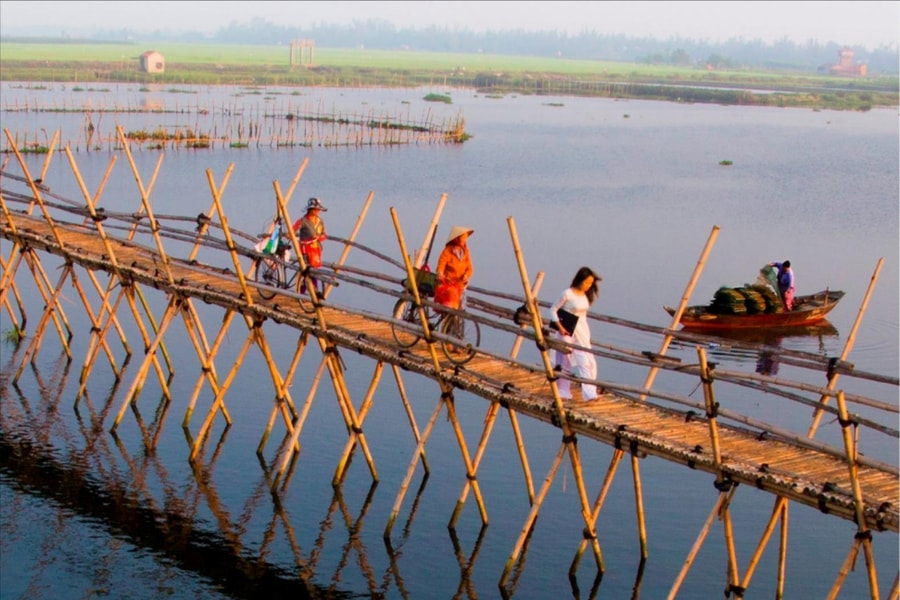 Giọng quê đậm mãi ở người