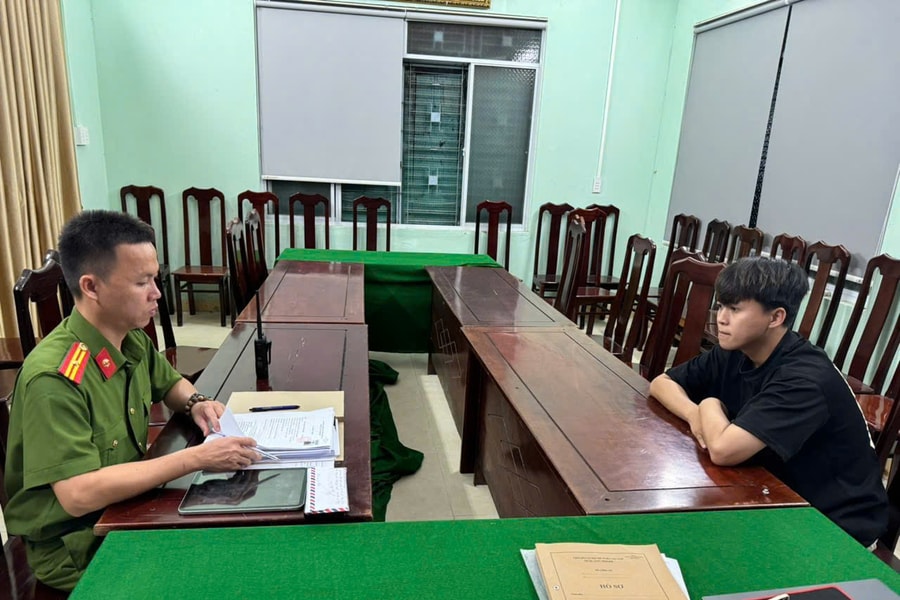 Nhân viên pha chế “thụt két” hàng trăm triệu đồng của chủ quán cà phê