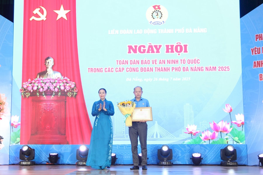 Phát huy hiệu quả ngày hội “Toàn dân bảo vệ an ninh Tổ quốc” trong công nhân, lao động