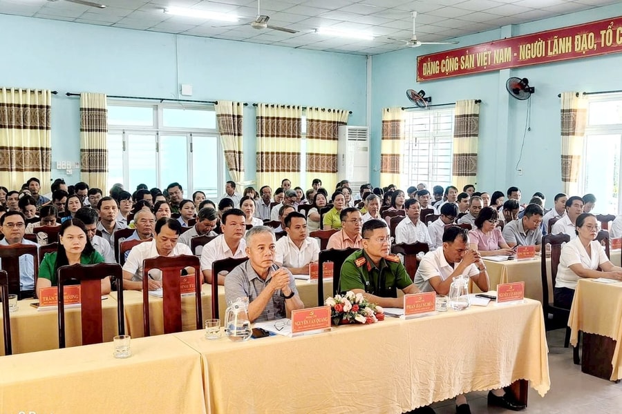 Xã Hà Nha quán triệt, triển khai văn bản mới của Đảng