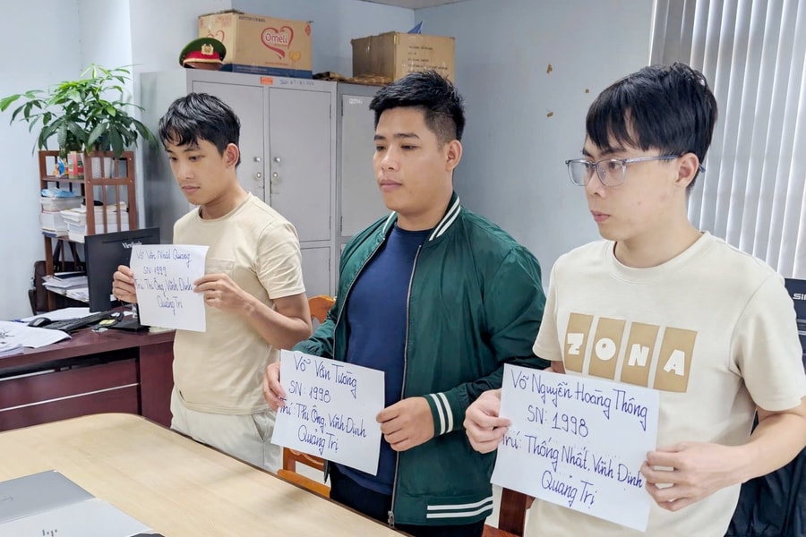 Triệt phá nhóm đối tượng hack Facebook chiếm đoạt hơn 10 tỷ đồng