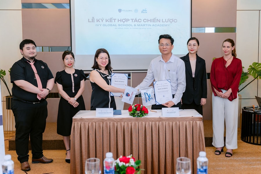Hệ thống giáo dục Martin và Ivy Global School hợp tác phát triển chương trình song bằng tú tài Việt - Mỹ