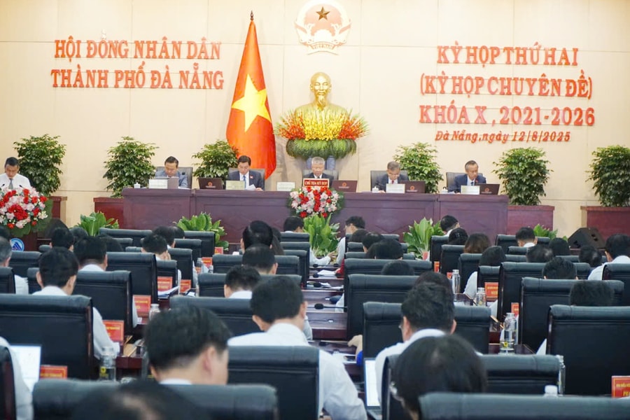 Thống nhất áp dụng chung 63 nghị quyết của HĐND thành phố Đà Nẵng cũ và HĐND tỉnh Quảng Nam