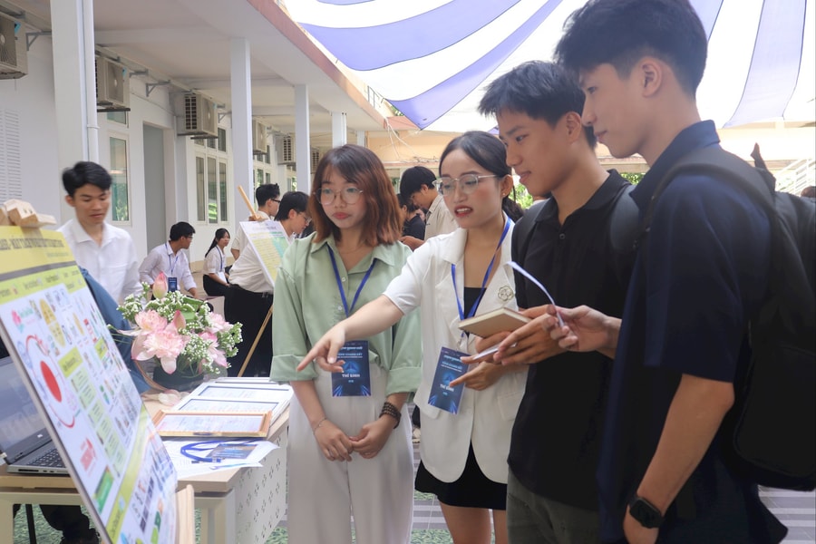 Startup Runway 2025 tiếp tục là bệ phóng khởi nghiệp cho sinh viên Đà Nẵng