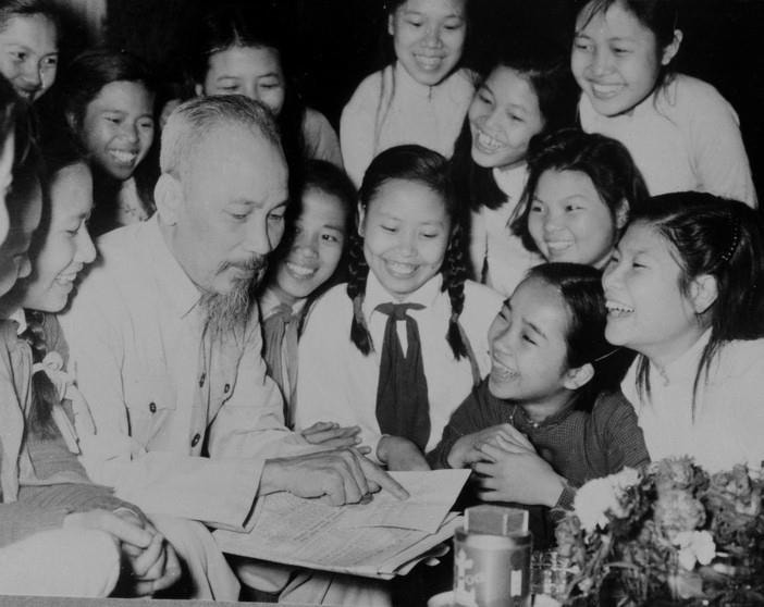 Năm học mới, đọc lại thư Bác Hồ