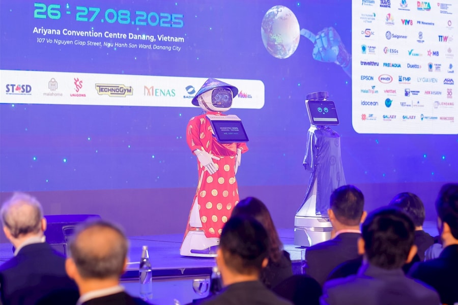 Robots debut in Vietnam’s hospitality sector