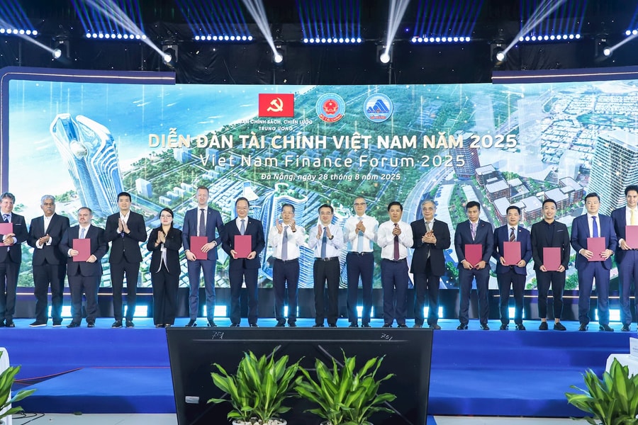 Đà Nẵng xây dựng trung tâm tài chính có khả năng cạnh tranh quốc tế
