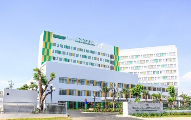 TS.BS Quách Hữu Trung - Người “gieo hạt” đổi mới cho y tế miền Trung và hành trình tại Vinmec Đà Nẵng