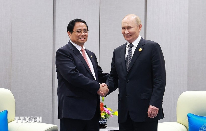 Prime Minister meets Russian President in China