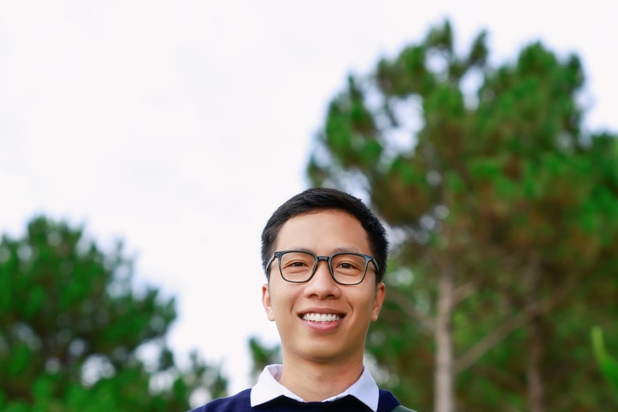 Tổ quốc theo từng bước chân