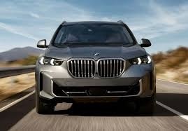 Bảng giá xe BMW mới nhất tháng 9/2025: Vị thế "top 1" trong phân khúc SUV