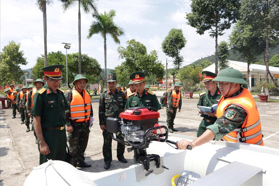 Lực lượng vũ trang Đà Nẵng chủ động ứng phó thiên tai