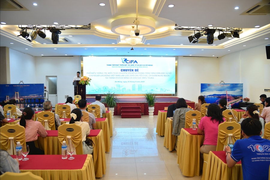 Phổ biến phong trào “Bình dân học vụ số” cho người lao động