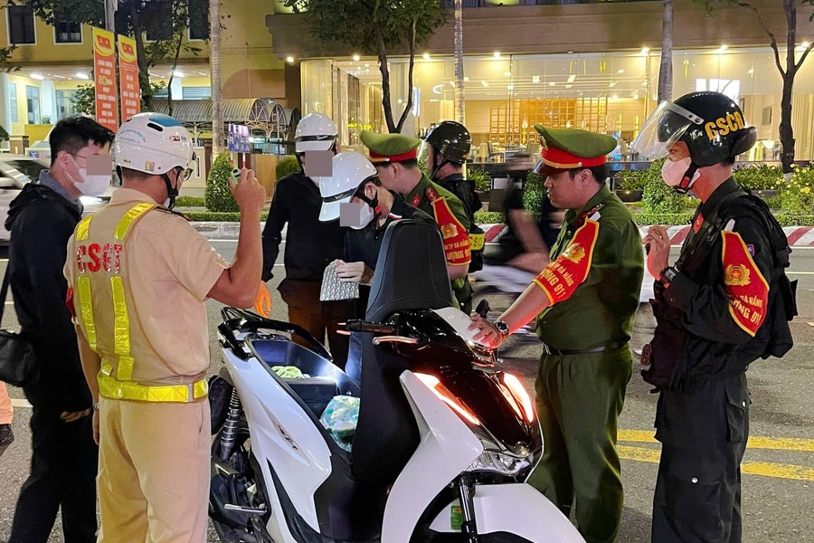 Xứng danh “quả đấm thép” trong phòng, chống tội phạm đường phố