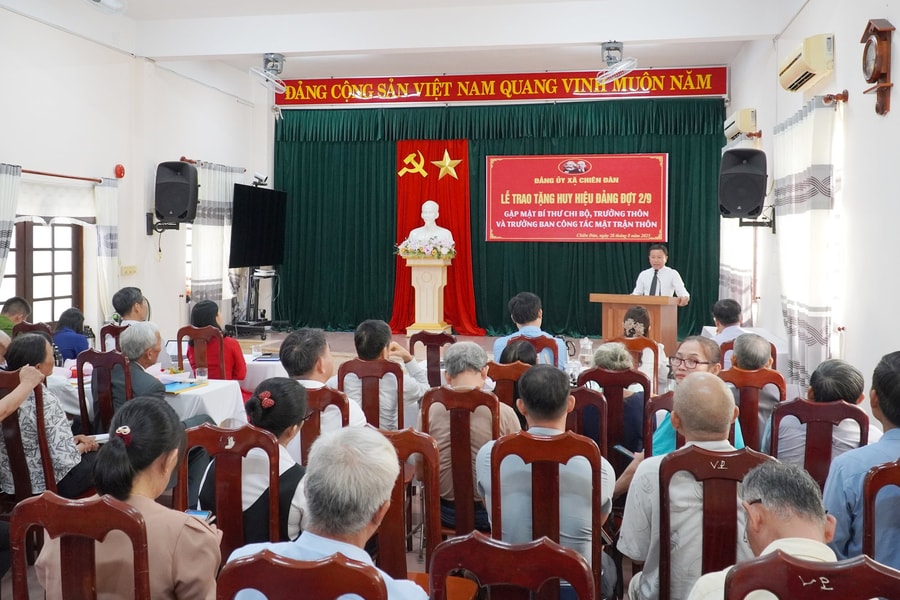 Thầm lặng những “cánh tay nối dài” ở cơ sở