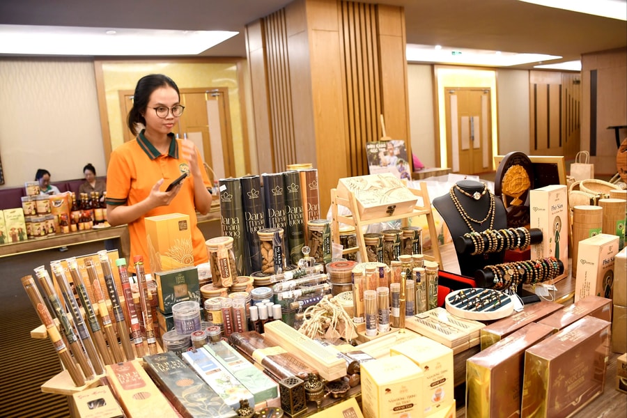 Đưa sản phẩm công nghiệp nông thôn xuất khẩu