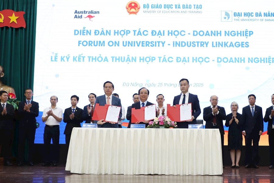 Đồng hành trong nghiên cứu phát triển